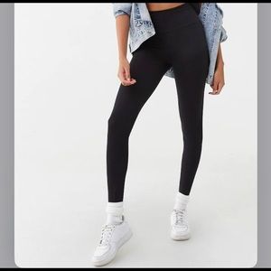 FOREVER 21 black leggings